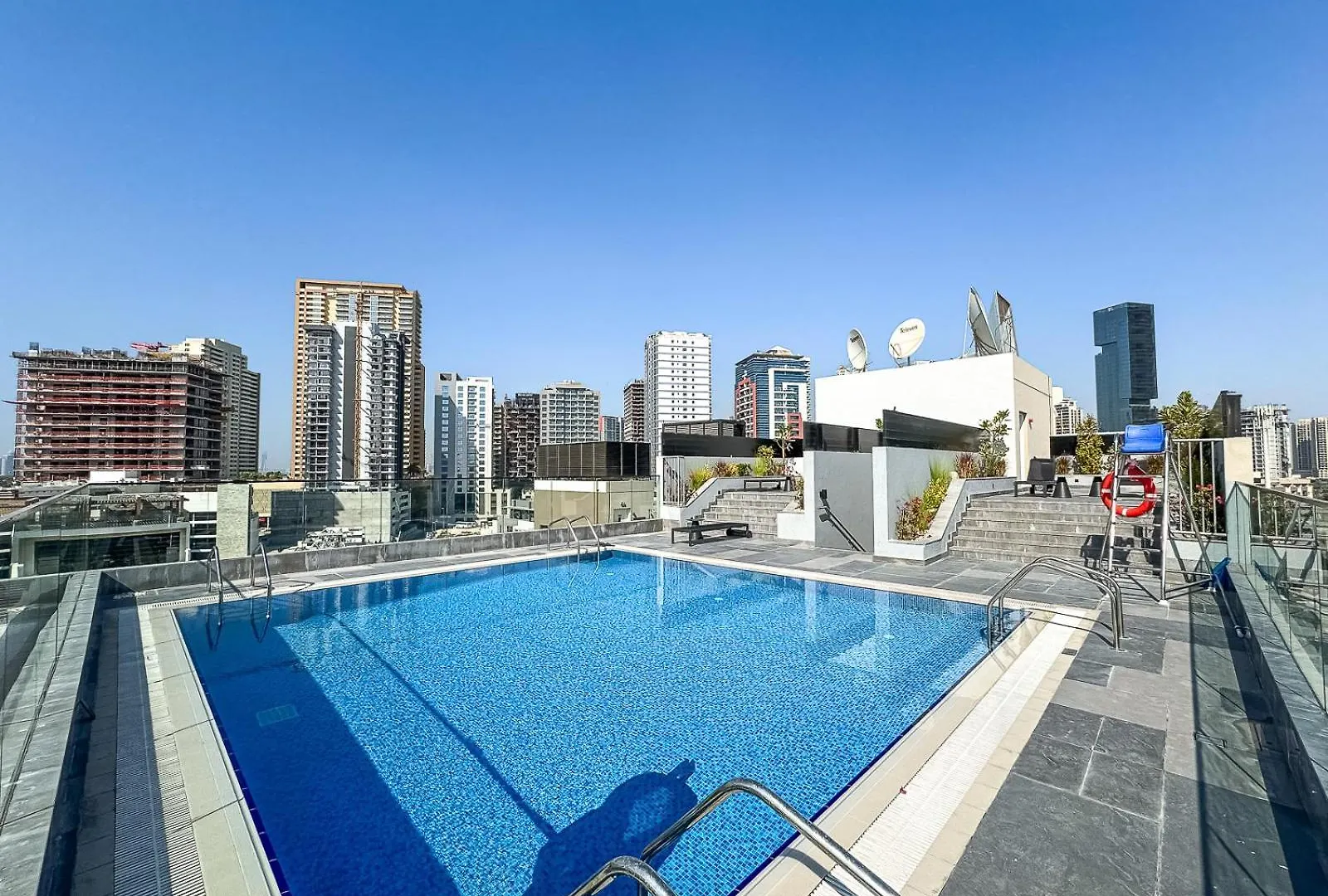 Stylish Studio Apt With Pool And Gym Dubai 0*,  United Arab Emirates