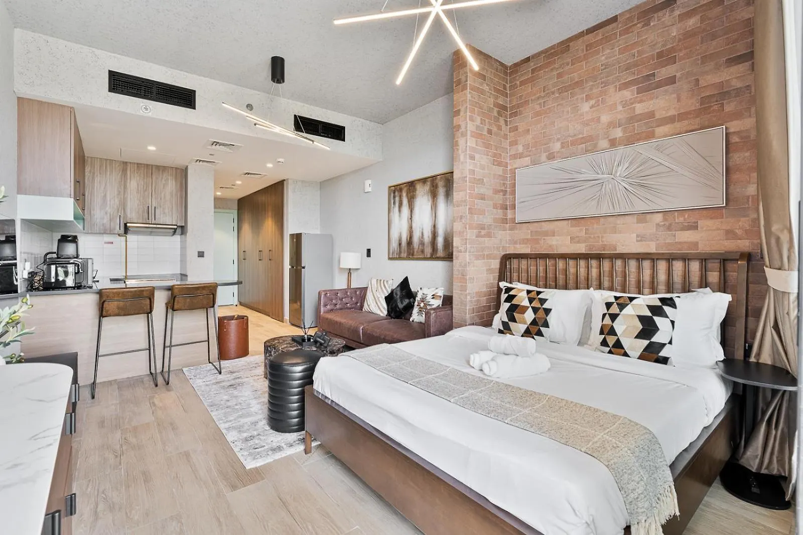 Stylish Studio Apt With Pool And Gym Dubai